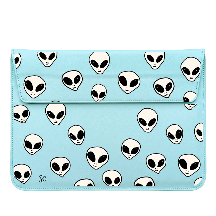 A Funda Computador Alien