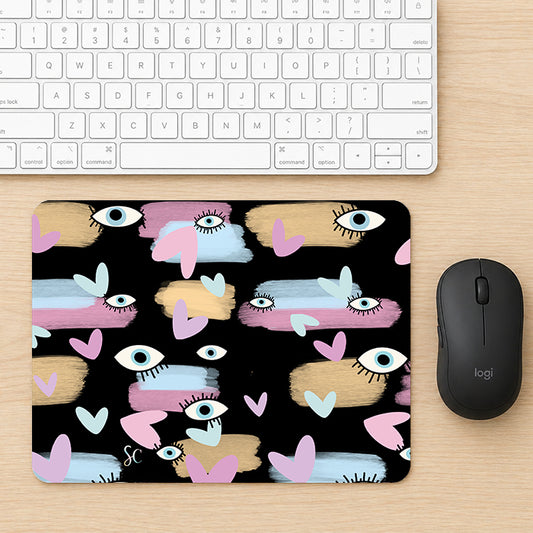 Mouse Pad Heart Eyes